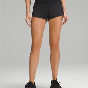 Lululemon Speed up short low rise 2.5” black, size 2